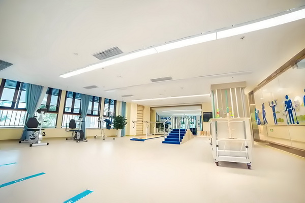 醉心锁欲